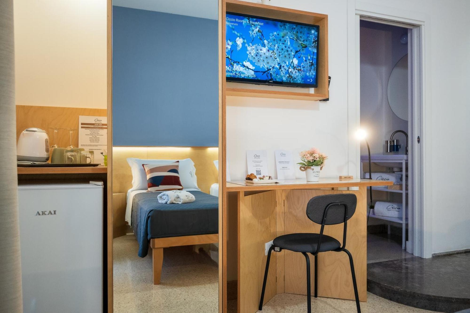 Ciccio Rooms And Breakfast - Self Check-In Палермо Екстериор снимка