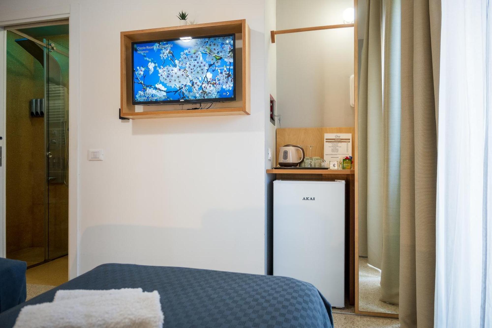 Ciccio Rooms And Breakfast - Self Check-In Палермо Екстериор снимка