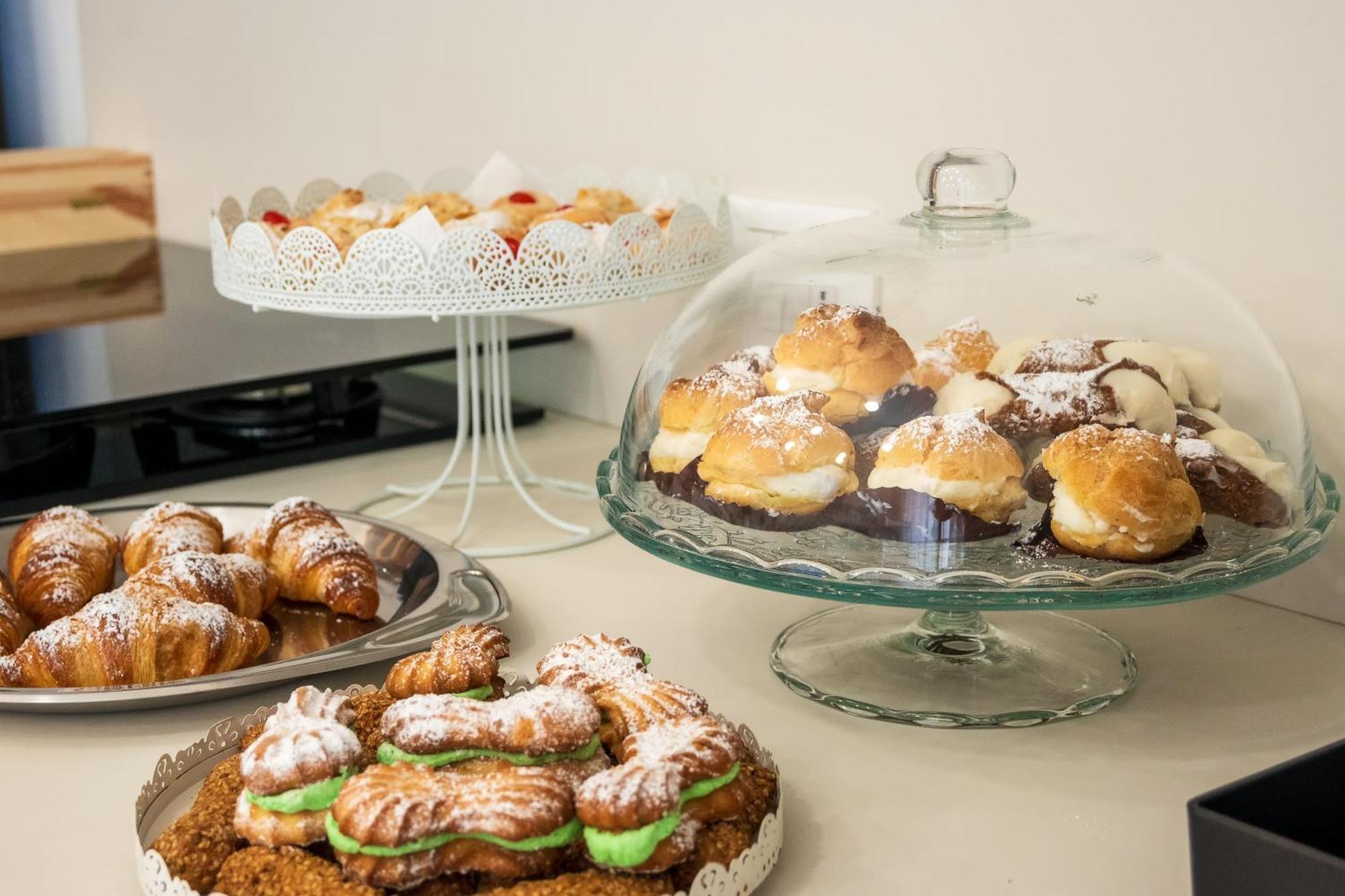 Ciccio Rooms And Breakfast - Self Check-In Палермо Екстериор снимка