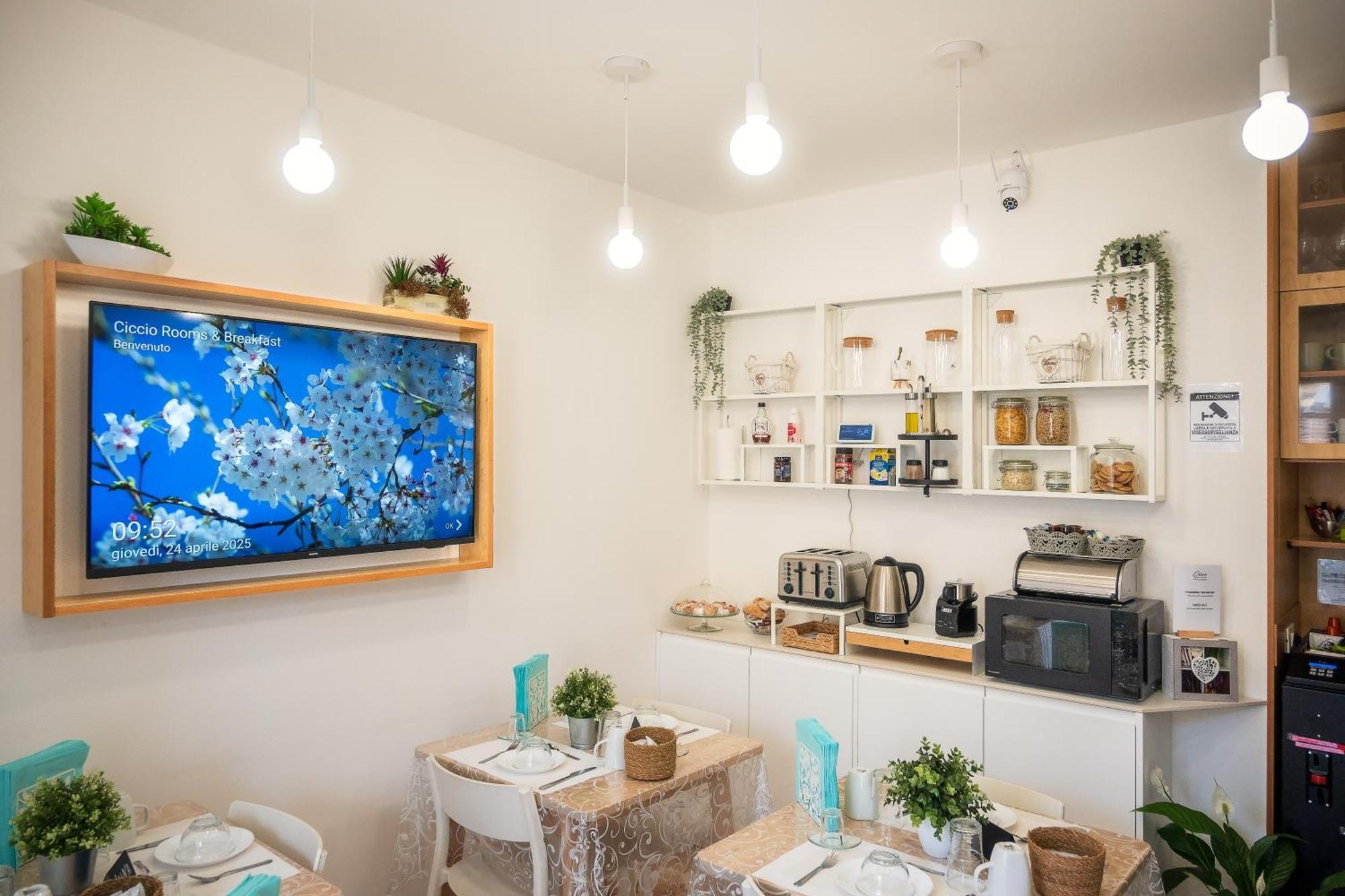 Ciccio Rooms And Breakfast - Self Check-In Палермо Екстериор снимка
