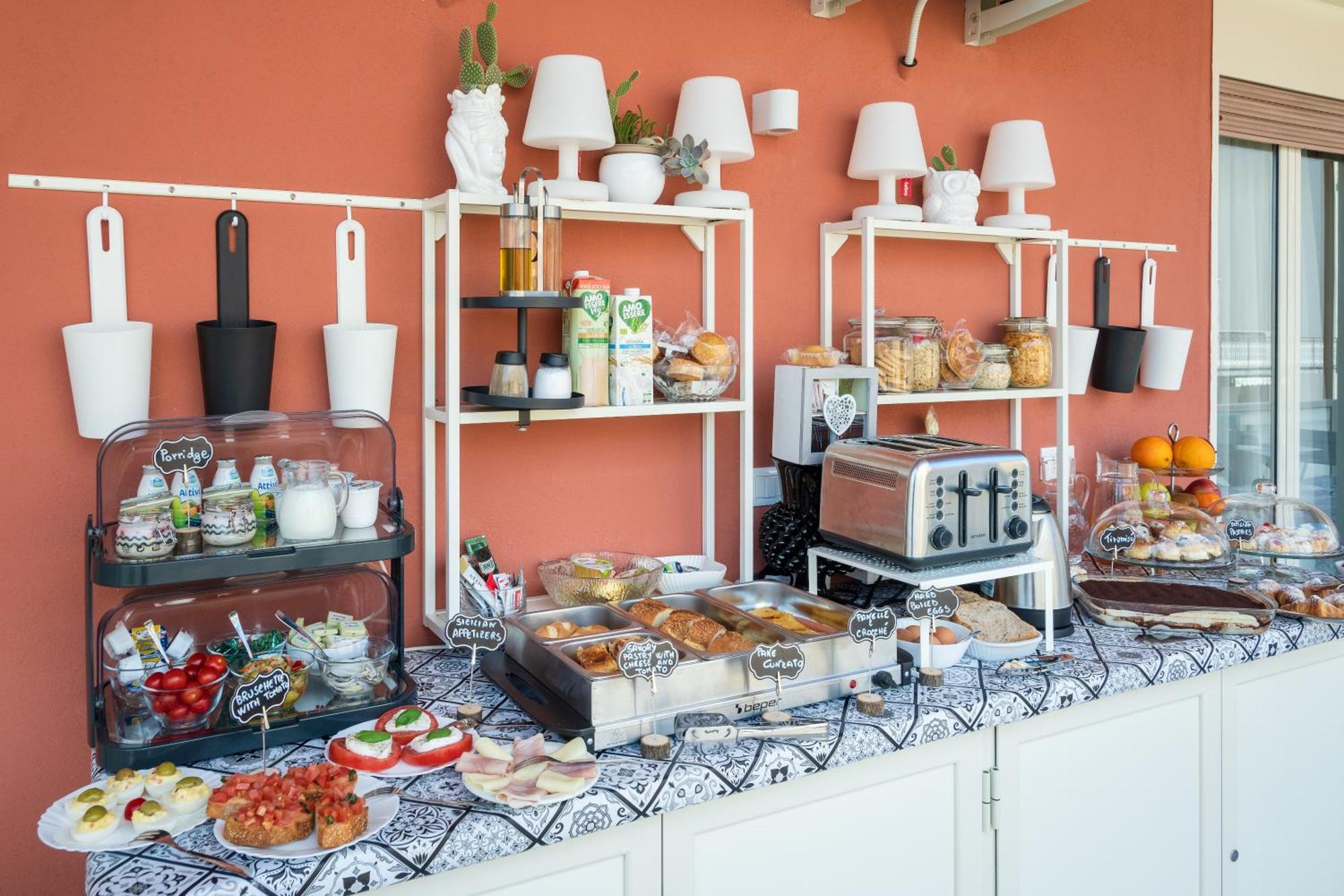 Ciccio Rooms And Breakfast - Self Check-In Палермо Екстериор снимка