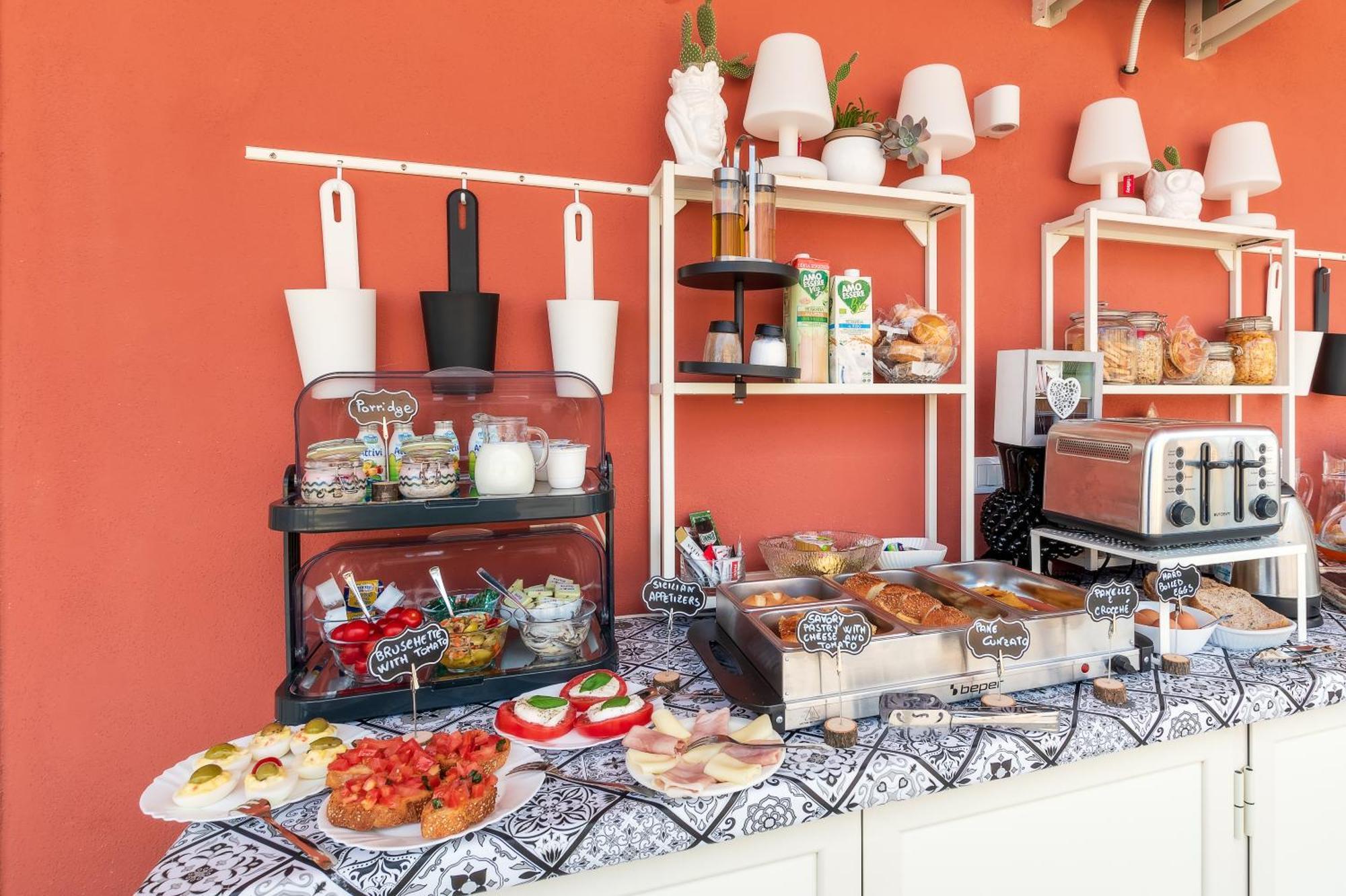 Ciccio Rooms And Breakfast - Self Check-In Палермо Екстериор снимка